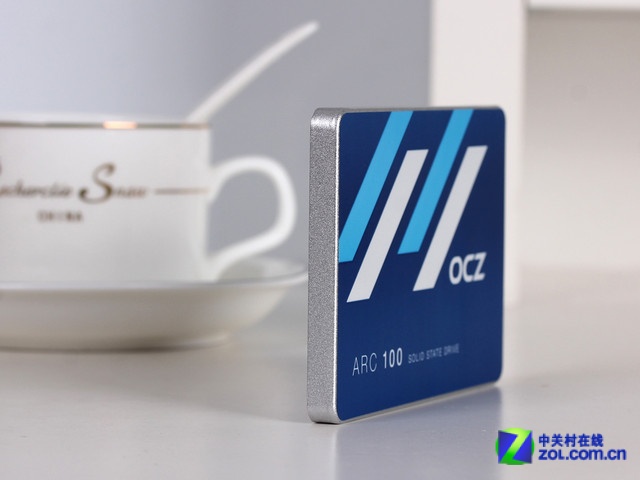 OCZ ARC 100 外观图 