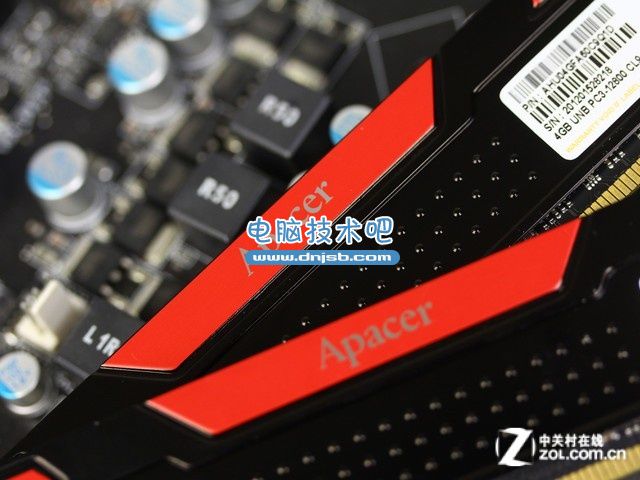 宇瞻 8GB DDR3 1600（黑豹玩家双通道4Gx2） LOGO 