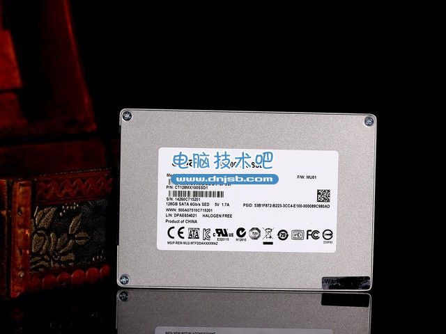 杰出入门作品 观英睿达MX100 128G SSD