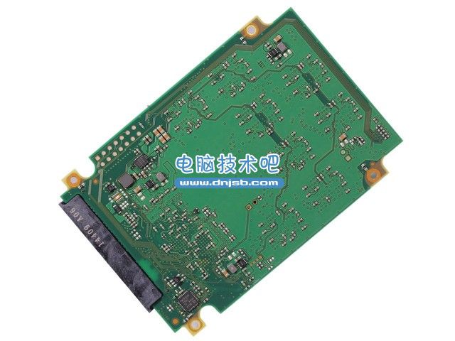 杰出入门作品 观英睿达MX100 128G SSD