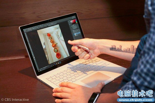 甩MacBook Pro几条街 Surface Book笔记本图赏