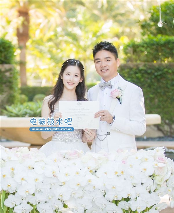 奶茶妹妹婚后近照曝光：彰显端庄成熟形象