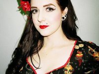 余憶寄流年的qq女生网名