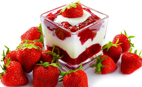 草莓牛奶的做法介绍 草莓的功效与作用及食用方法