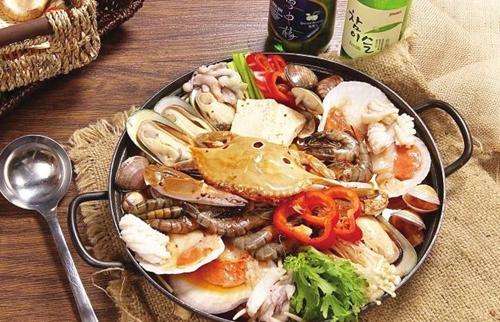 鲜美养生海鲜火锅的做法 海鲜火锅怎么做健康好吃