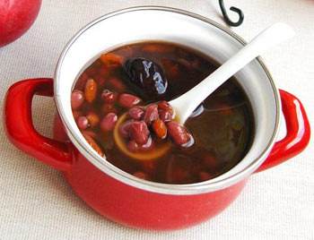 女性滋补养生赤豆汤的做法 赤豆汤怎么做健康好喝
