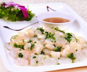 油泡鲜虾仁是哪个地方的菜系 健康养生油泡鲜虾仁的做法