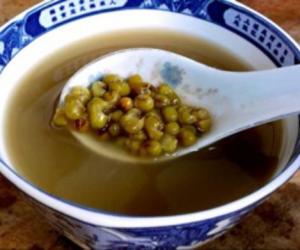 孕妇可以喝绿豆汤吗 喝绿豆水有什么好处和坏处