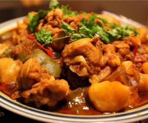 新疆大盘鸡的营养价值及做法 新疆大盘鸡是哪里的菜