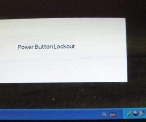 电脑显示屏出现power button lockout 显示器总提示Power Button Lockout如何解决