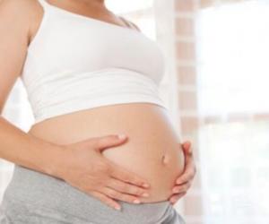 八个月的孕妇肚子疼是怎么回事 怀孕八个月肚子两侧隐隐作痛什么原因