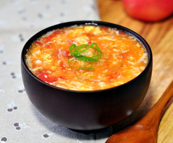 西红柿鸡蛋汤怎么做最营养 西红柿鸡蛋汤烹饪小窍门