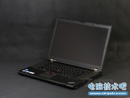 联想ThinkPad W530黑色 外观图 