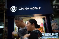 传苹果正准备向中国移动交付廉价iPhone手机