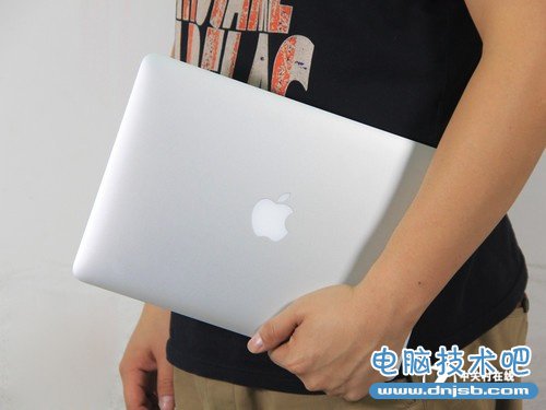 MacBook Pro（Retina屏）13寸 外观图 