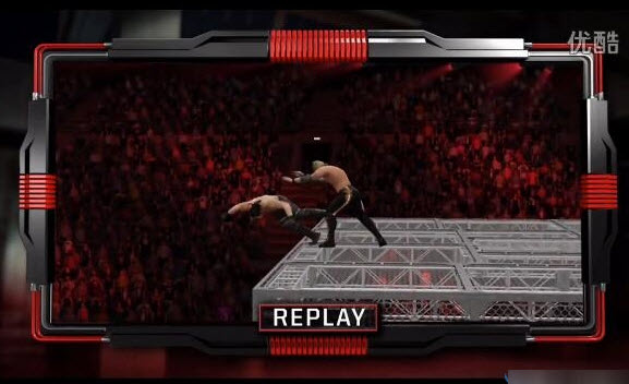 WWE 2K16如何将对手扔下铁笼   扔下铁笼的具体方法