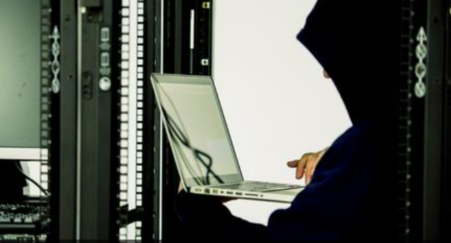 德国一名黑客因监视政治人物接受法律判决
